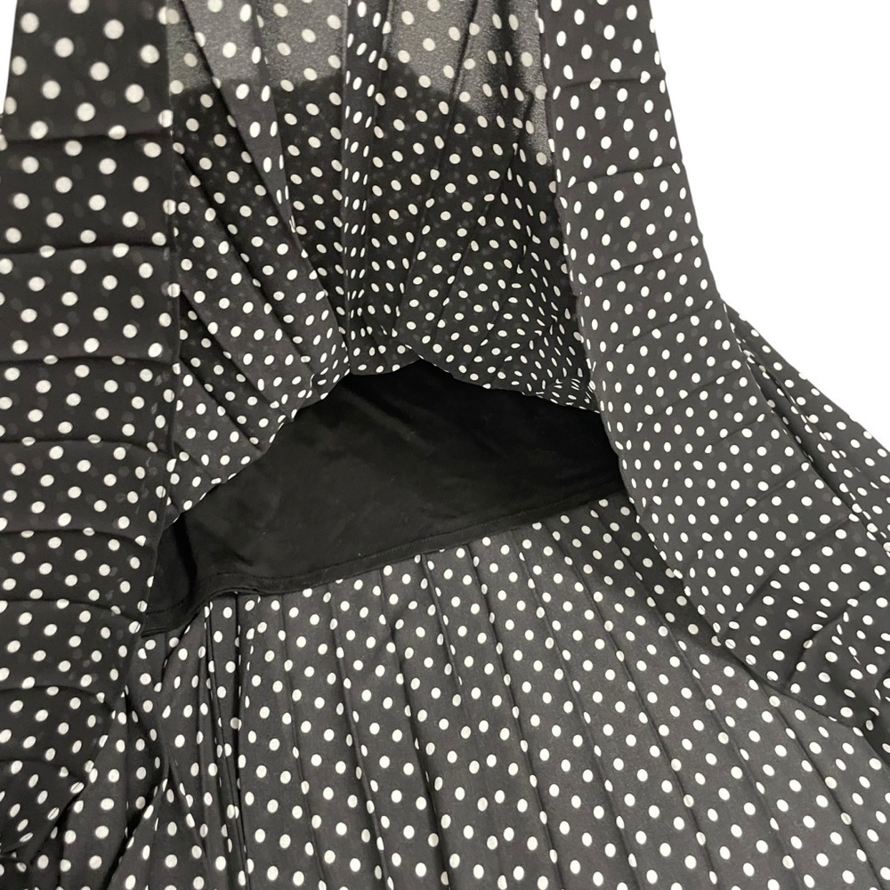 Max Studio Skirt Size M Black White Polka Dot Pleated Skirt Elastic Waist - Picture 8 of 15